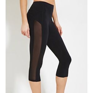 Black forever 21 active side mesh capri leggings